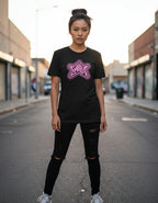 Emilia Mernes Playera Pop Regueton Balada