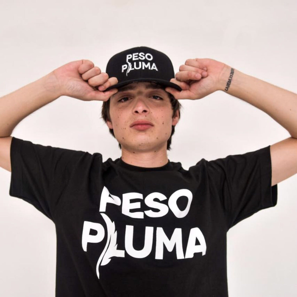 Peso Pluma Playera Y Gorra Corridos Tumbados Doble P